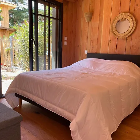Maison 2 Chambres, Petit Piquey 호텔